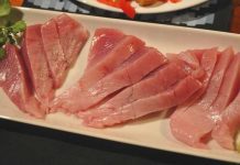 Cuidado ao comer peixe cru