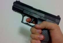 Aluno posta foto de arma em rede social e leva medo para escola de BH