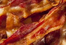 Uma fatia de bacon por dia é suficiente para ‘aumentar risco de câncer’