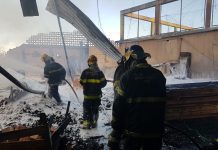 Incêndio destrói galpão no Laranjeiras, em Betim