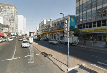 Criança e caminhoneiro são feitos reféns por assaltantes em Uberaba; PM negocia rendição