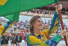 Após transplante de coração, brasileira torna-se triatleta e competirá em Olimpíada