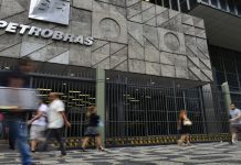 Preços de gasolina, diesel e gás aumentam nesta terça-feira (2/03), nas refinarias