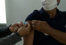 Grupos de 67 anos começaram a ser vacinados na manhã desta sexta-feira (9/4), confira