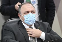 Eduardo Pazuello durante depoimento na CPI da Pandemia nesta quarta-feira (19/5). Foto: Jefferson Rudy/ Agência Senado.