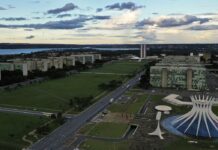 Servidores federais terão ponto facultativo no dia 22 de abril; veja nova lista de feriados prolongados