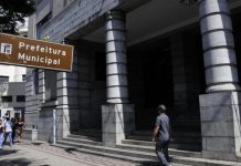 Em BH, comércio abre no feriado de 15 de agosto