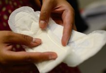 Programa Integridade Menstrual já entregou mais de oito mil pacotes de absorventes em cinco meses, em Betim