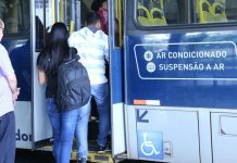 Gratuidade nos ônibus das linhas em favelas em BH passa a ser lei