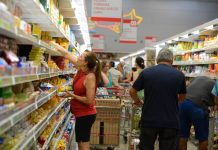 Quase 99% dos ultraprocessados têm ingredientes nocivos