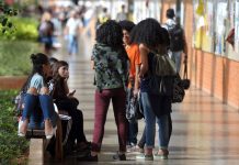 Senado aprova ampliação da Lei de Cotas e inclui quilombolas