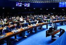 Prazo de inscrições para o Programa Jovem Senador vai até dia 30/4