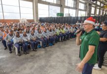 STELLANTIS TEKSID PROMOVE CORAL DE NATAL COM EMPREGADOS E INSTITUIÇÃO PARCEIRA EM BETIM