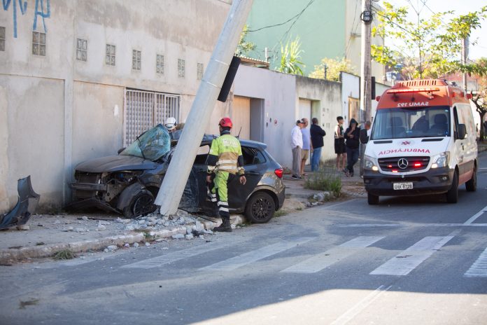 CAPA Acidente carro