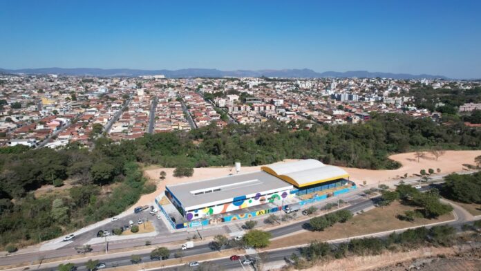 CAPA ESCOLA INCLUSIVA (1)