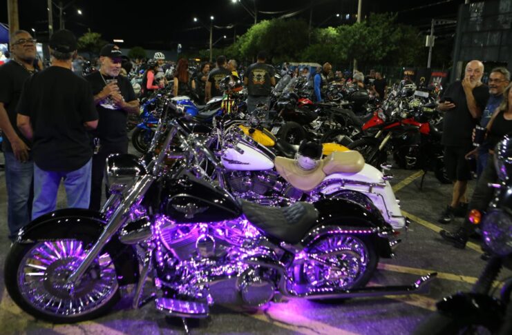 Betim Motopoint celebra 22 anos com rock, exposição de motocicletas e ações de conscientização