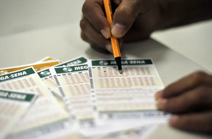 Mega-Sena acumula para R$ 170 milhões; confira os números sorteados